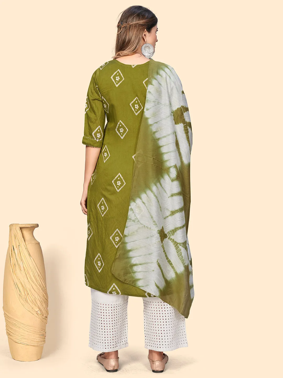 Women'S Batik Print & Mirror Straight Chanderi Parrot Green Stitched Kurta With Dupatta