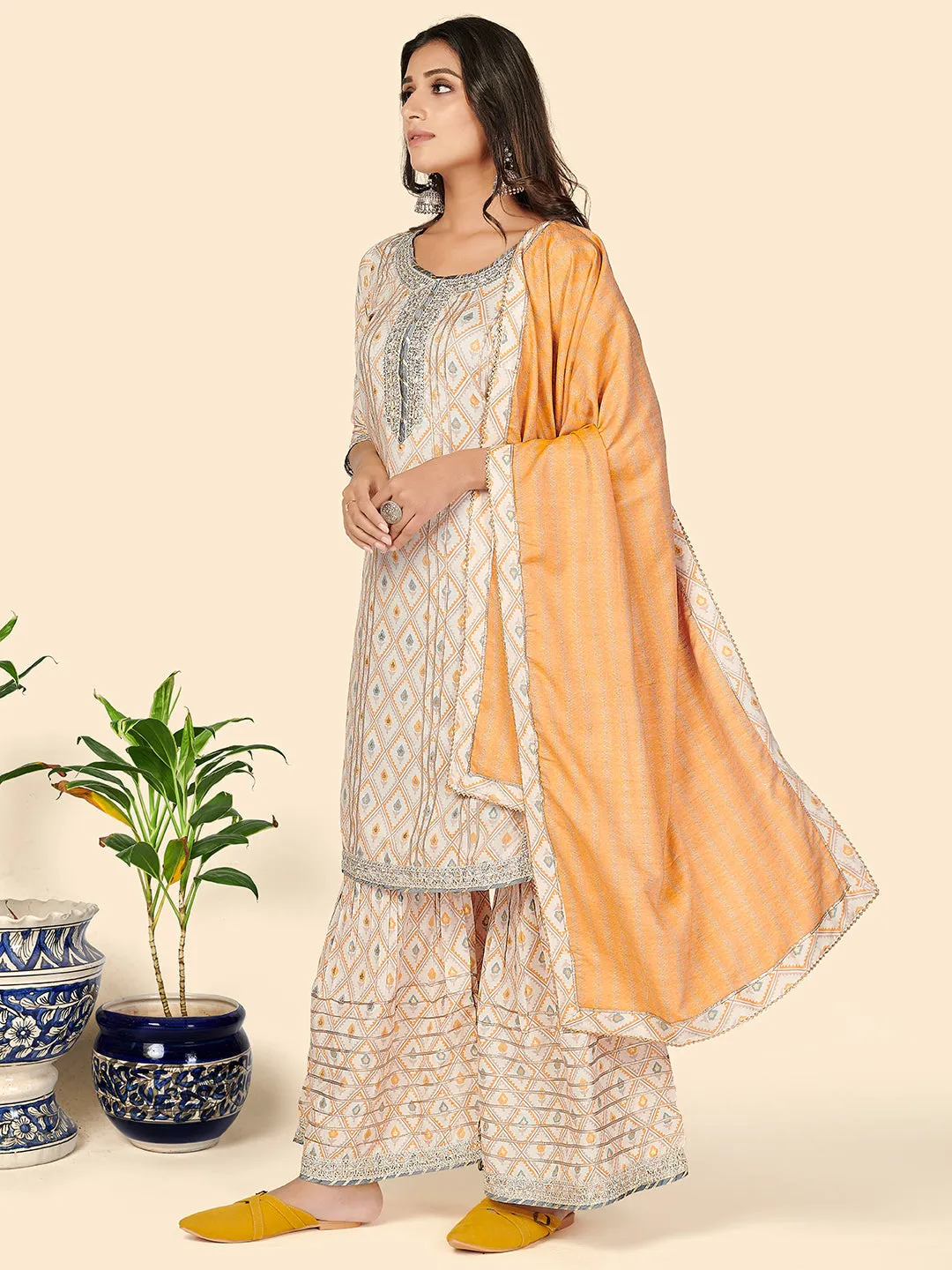 Women'S Print & Gota Patti Straight Muslin Yellow Stitched Kurta Sharara With Dupatta