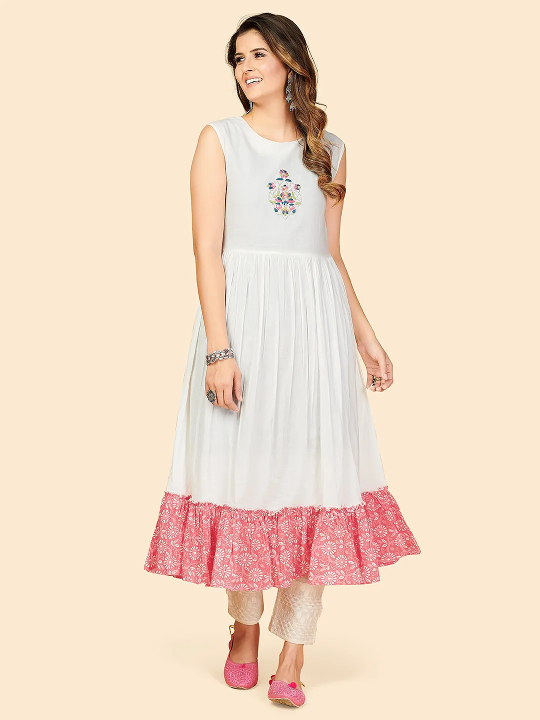 Women'S Printed & Embroidered Flared Cotton Pink Stitched Kurta With Shrug