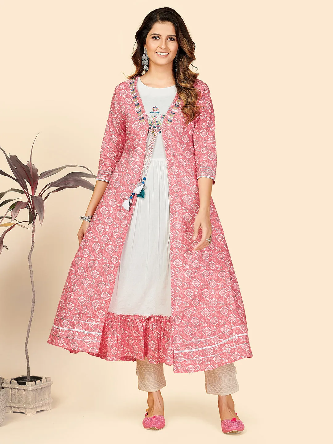 Women'S Printed & Embroidered Flared Cotton Pink Stitched Kurta With Shrug